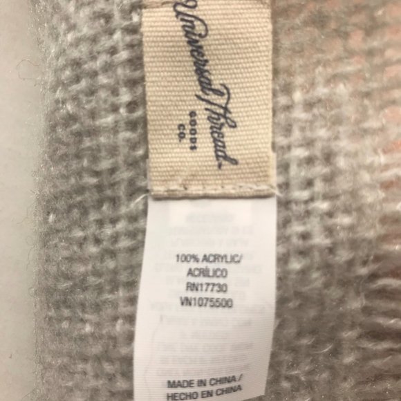 Universal Thread Women's Cream Oblong Scarf One Size New - Picture 4 of 7